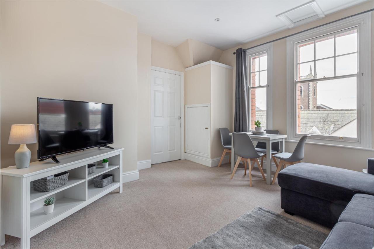 Guest Homes - Trinity Apartment Worcester Kültér fotó